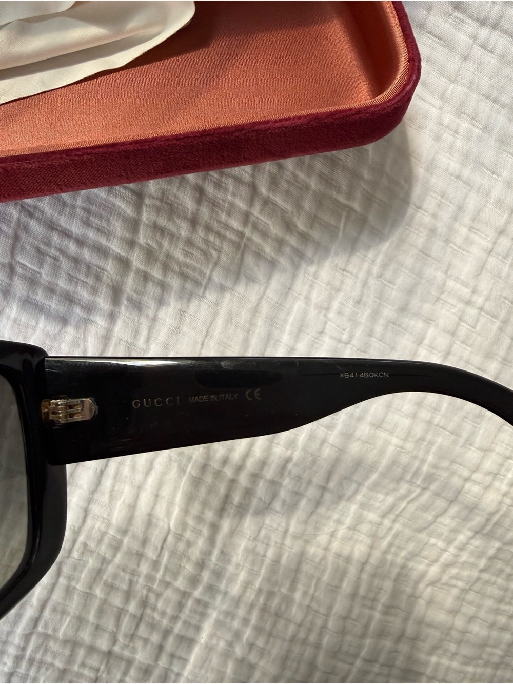 Gucci Sunglasses - Picture 4 of 5